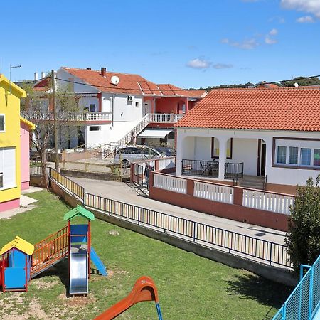 Apartments Ivana ביבינייה מראה חיצוני תמונה