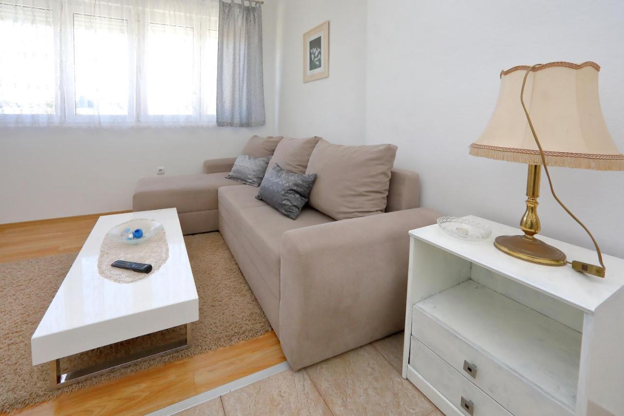 Apartments Ivana ביבינייה מראה חיצוני תמונה